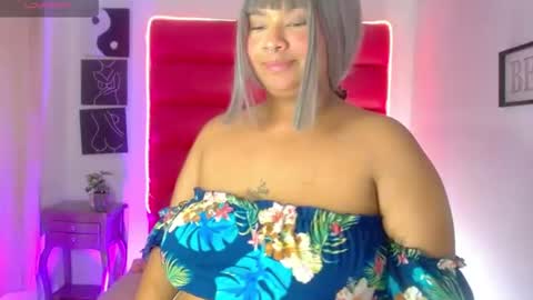 dakotaxt online show from July 12, 9:59 am