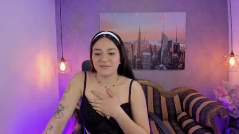dali_collin online show from August 13, 7:28 pm