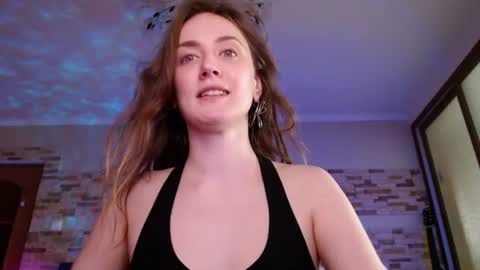 Dalia online show from August 18, 1:39 pm
