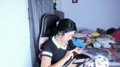 Dalia April online show from August 7, 3:39 am