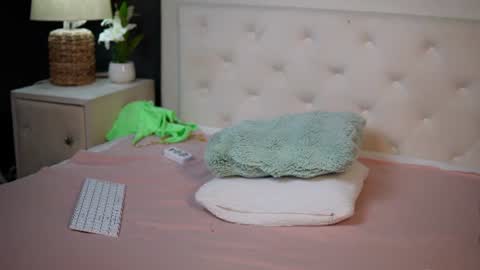  Dalia  online show from August 3, 11:01 pm