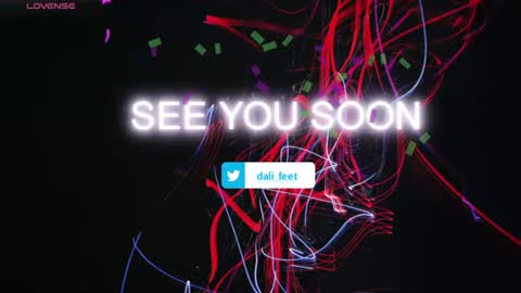   online show from August 5, 3:32 pm
