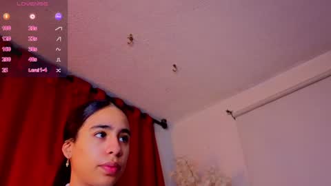 damian_n_lissa online show from August 11, 6:10 pm