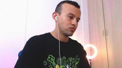 Damian Wish online show from March 11, 7:44 pm