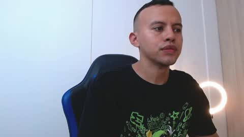 Damian Wish online show from April 6, 6:23 pm