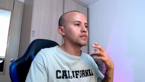 Damian Wish online show from August 14, 2:15 am