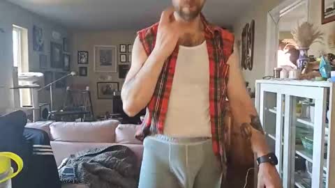damien_mace online show from May 2, 1:04 pm