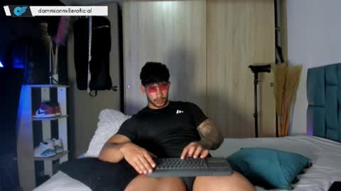 INSTAGRAM  DAMMIANMILLEROFICIAL online show from August 12, 5:32 am
