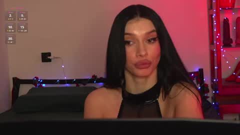 Olivia Faye online show from September 3, 7:39 pm