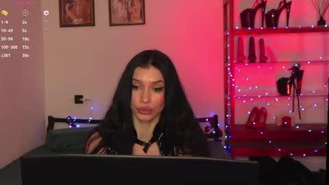 Olivia Faye online show from September 10, 6:40 pm