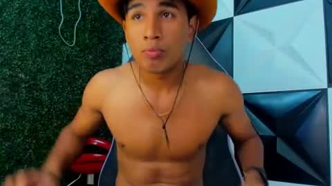 Damon online show from June 14, 1:57 am