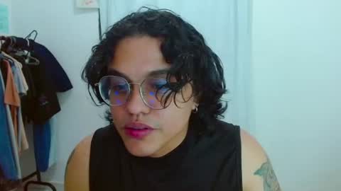 Diane Blosson online show from August 1, 3:12 am