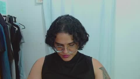 Diane Blosson online show from August 16, 11:09 pm