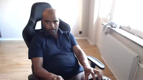 dan_the_man43 online show from June 23, 4:02 am