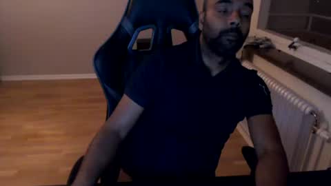 dan_the_man43 online show from July 13, 9:31 pm