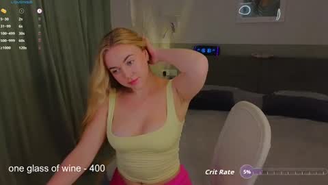 Dana online show from July 31, 8:03 pm