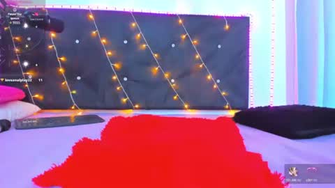 dana_moore_ online show from July 21, 8:44 pm