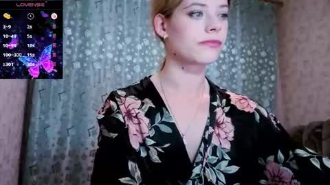 Dana SmileX online show from July 31, 8:36 pm