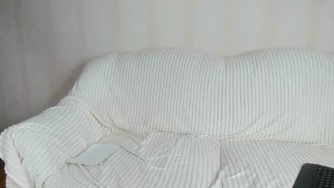 danajhonson online show from July 25, 1:59 pm