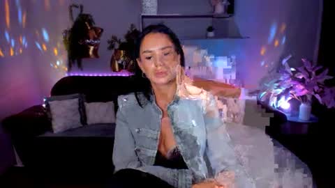 DanaMiers online show from August 15, 7:23 am