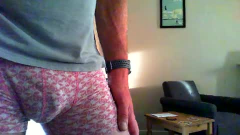 dancingguy1155 online show from June 26, 7:06 pm