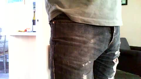 dancingguy1155 online show from August 7, 7:14 pm