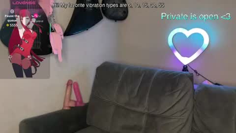 dandelion_sea online show from August 8, 9:37 pm