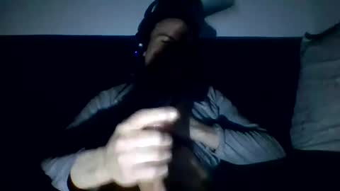 dane950804 online show from August 12, 12:46 am