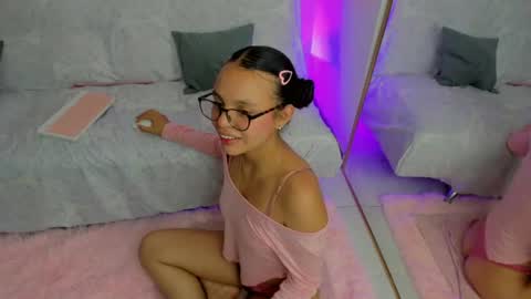 Danesa online show from August 4, 4:26 pm