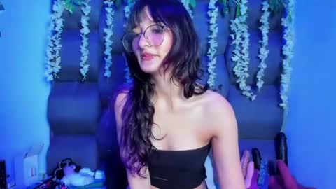 dani_dream online show from July 21, 6:10 pm