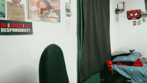 dani y jocelyn online show from August 2, 2:07 am