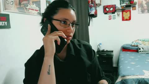 dani y jocelyn online show from August 8, 10:32 pm