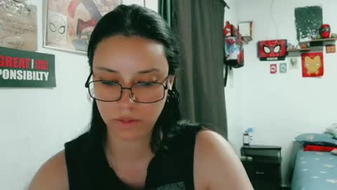dani y jocelyn online show from August 9, 11:28 pm