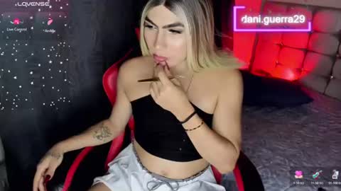 dani online show from August 7, 2:22 am
