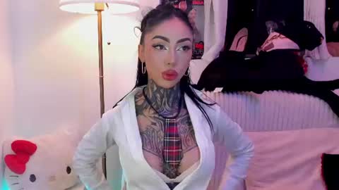 Dani online show from June 30, 1:07 am