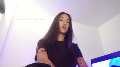 Daniela online show from May 20, 4:30 pm