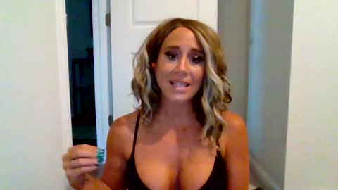DaniBrass1 online show from August 10, 1:34 pm