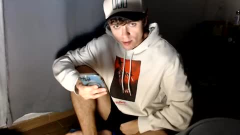 daniel_collins07 online show from August 12, 12:29 pm