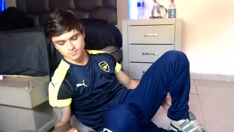 daniel_collins07 online show from September 3, 4:10 pm