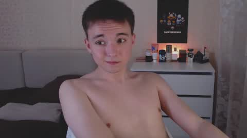 Daniel  Toni online show from August 9, 9:49 pm
