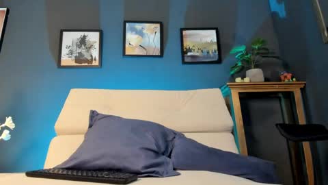 daniel_kingxxx online show from April 8, 10:39 pm