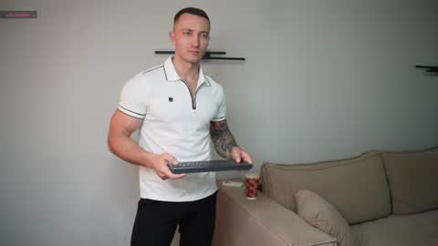 daniel_montecristo online show from August 13, 6:27 am