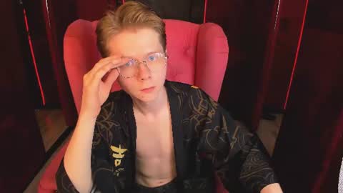 Daniel online show from August 5, 7:45 pm