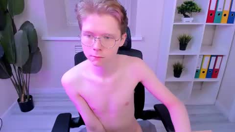 Daniel online show from August 6, 1:54 pm