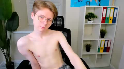 Daniel online show from August 14, 10:08 am