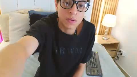 Daniel  online show from August 7, 5:07 am