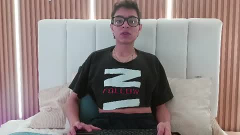 Daniel  online show from August 17, 4:06 am
