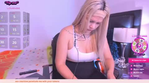 daniela online show from August 10, 4:19 pm