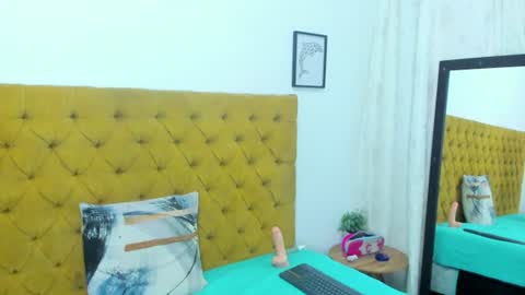 DANIELA online show from August 14, 2:21 pm
