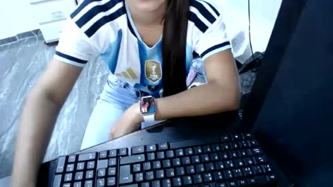 danielaa_foxx online show from July 20, 12:13 am